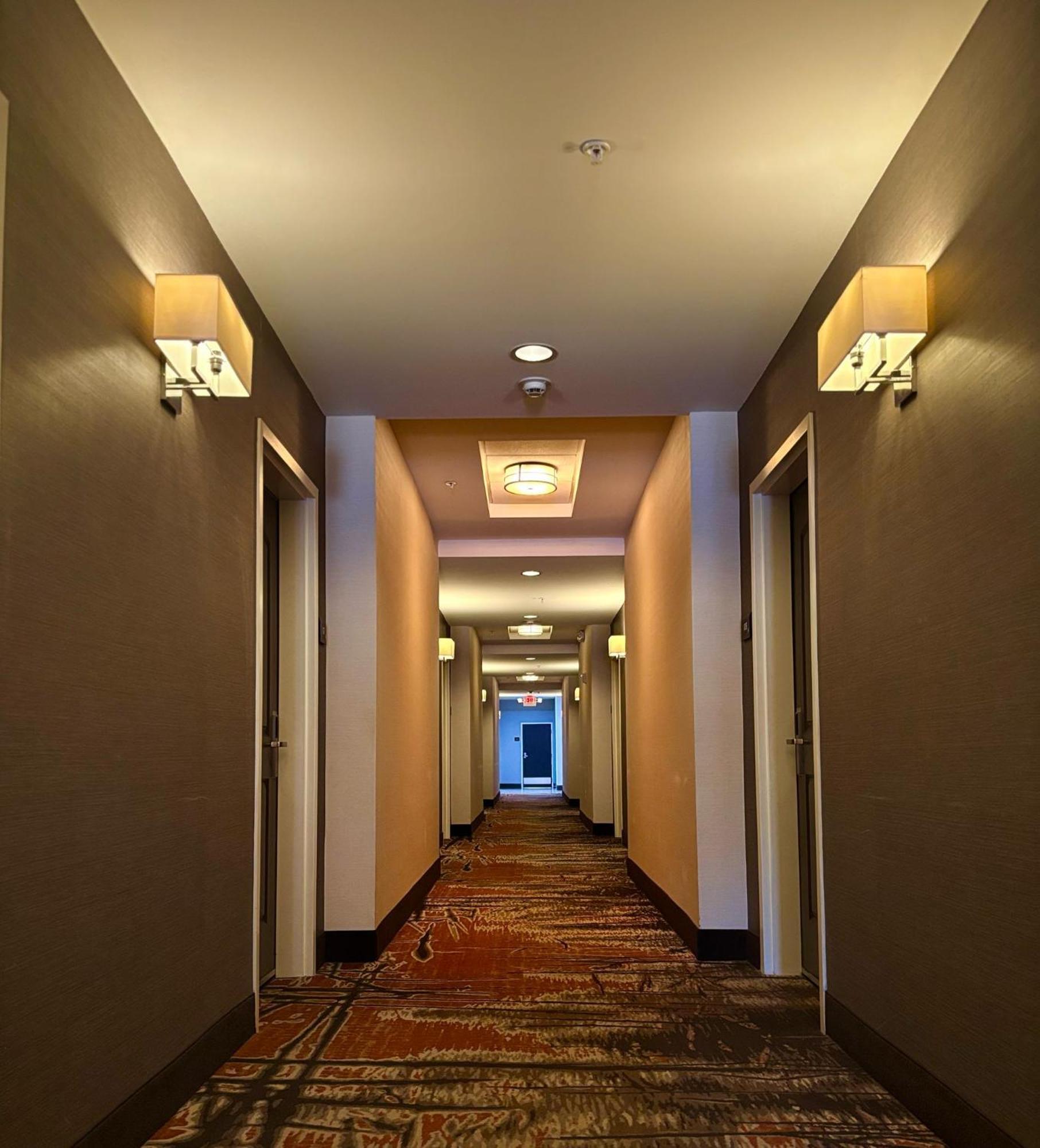 Kozy Hotel Houston North Westfield Eksteriør billede